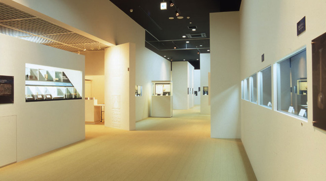 ローマンガラス美術館